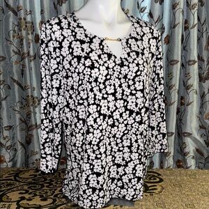 Liz Claiborne Black and White Graphic Blouse